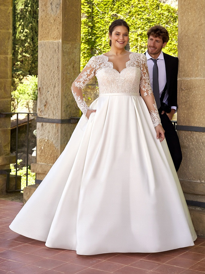 Trouwjurk Amol White One plussize